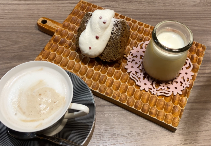 久喜市で有名なイタリアン、べルパロッソさんでピザとスイーツのランチセット＊